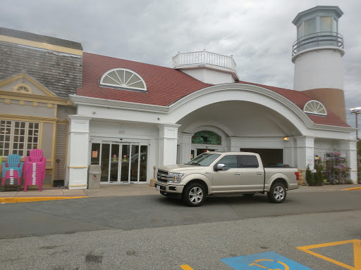 Home Goods Store «Christmas Tree Shops», reviews and photos, 28-34 Broadway, Lynnfield, MA 01940, USA