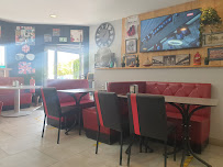 Atmosphère du Restaurant halal Street Food 10 à La Chapelle-Saint-Luc - n°8