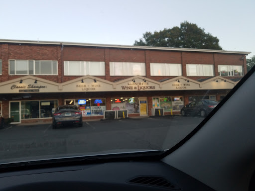 Liquor Store «Lafayette Wine & Liquor», reviews and photos, 30 Lafayette Sq, Vernon, CT 06066, USA