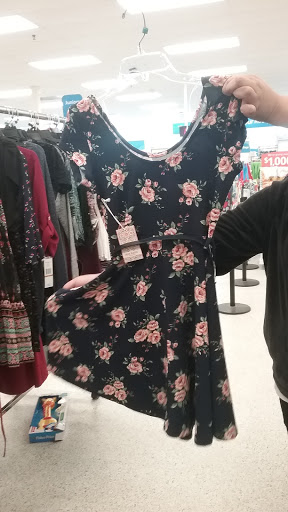 Shopping Mall «Golden East Crossing», reviews and photos, 1100 N Wesleyan Blvd, Rocky Mount, NC 27804, USA