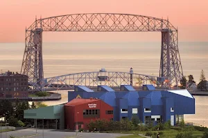 Great Lakes Aquarium image