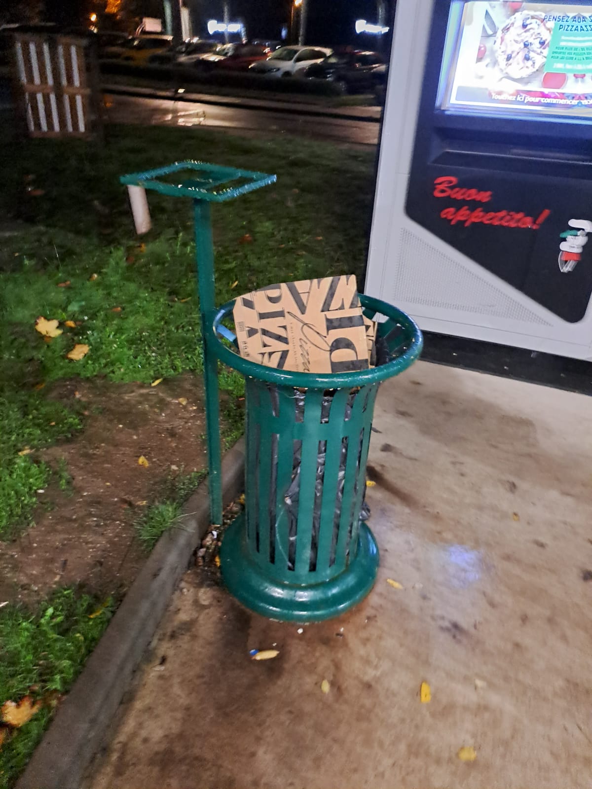 Photo n° 3 de l'avis de BJ. fait le 30/10/2023 à 03:47