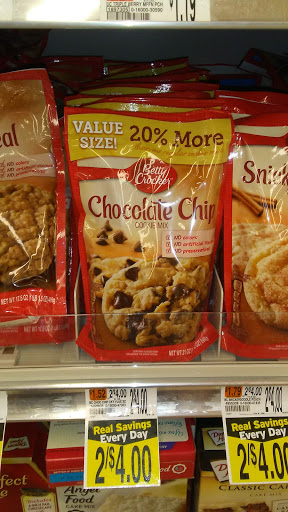 Supermarket «Tradewinds Marketplace», reviews and photos, 15 South St, Blue Hill, ME 04614, USA