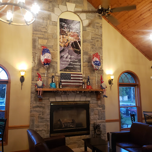 Italian Restaurant «Ferrante», reviews and photos, 5585 OH-307, Geneva, OH 44041, USA