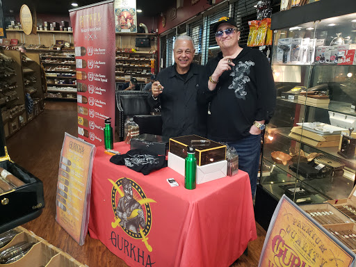 Tobacco Shop «Tobacco Depot», reviews and photos, 169 E Bloomingdale Ave, Brandon, FL 33511, USA