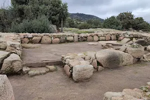 Yacimiento arqueológico de La Cabilda image