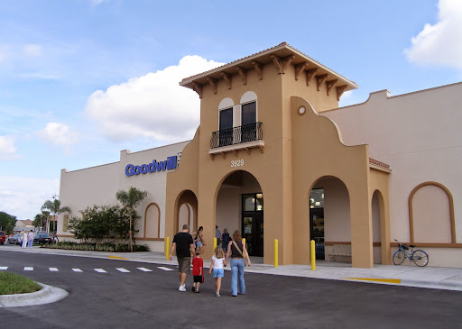 Thrift Store «Goodwill Oldsmar Superstore», reviews and photos, 3929 Tampa Rd, Oldsmar, FL 34677, USA