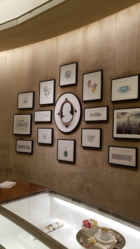 Jewelry Store «Tiffany & Co.», reviews and photos, 19575 Biscayne Blvd, Aventura, FL 33180, USA