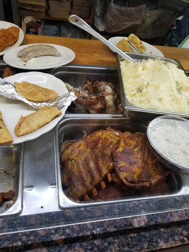 Grocery Store «Espinal Grocery», reviews and photos, 28 North St, Danbury, CT 06810, USA