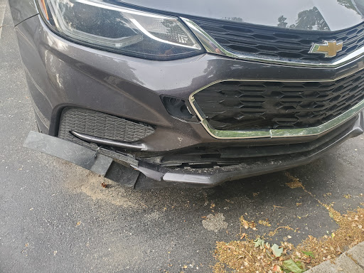 Auto Body Shop «Maaco Collision Repair & Auto Painting», reviews and photos, 32754 W 8 Mile Rd, Farmington, MI 48336, USA