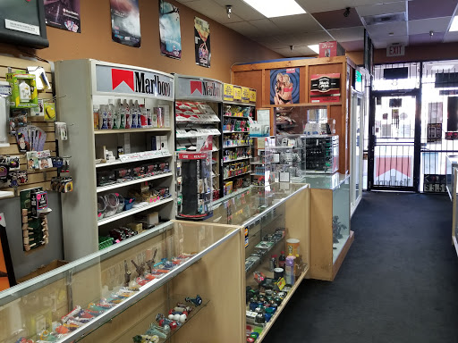 Liquor Store «Royal Smoke Shop», reviews and photos, 2706 E University Dr, Mesa, AZ 85213, USA