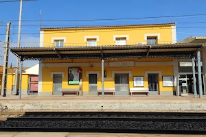 Estación de tren Catarroja image