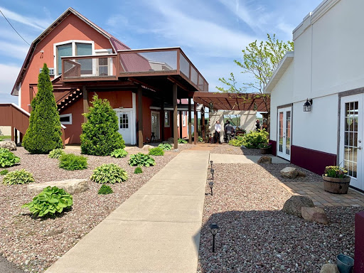 Wedding Venue «Chantelle Marie Lakehouse & Celebration Hall», reviews and photos, 5151 W Lake Rd, Auburn, NY 13021, USA