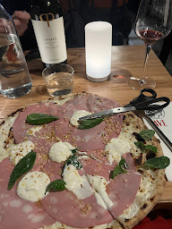 Photo n°23 de AVE Pizza Bar à Paris ()