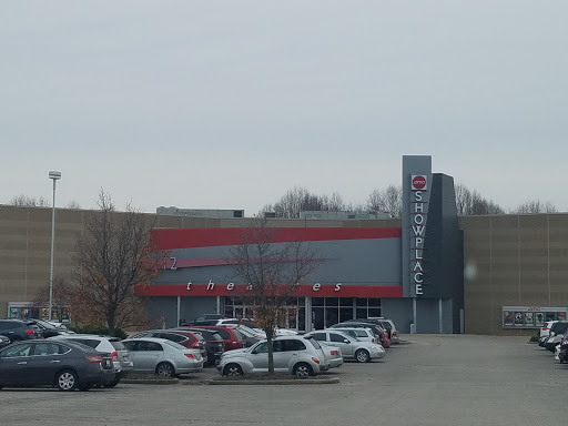 Movie Theater «AMC Showplace Bloomington 12», reviews and photos, 2929 W 3rd St, Bloomington, IN 47404, USA