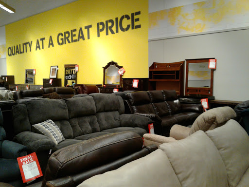 Furniture Store «Art Van Furniture», reviews and photos, 6500 E 14 Mile Rd, Warren, MI 48092, USA