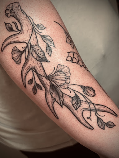 Explore sentimental tattoo ideas, creative tattoo ideas in Grants Pass, available at Maya Wild Art
