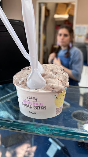 Ice Cream Shop «Marble Slab Creamery», reviews and photos, 14 Biltmore Ave, Asheville, NC 28801, USA