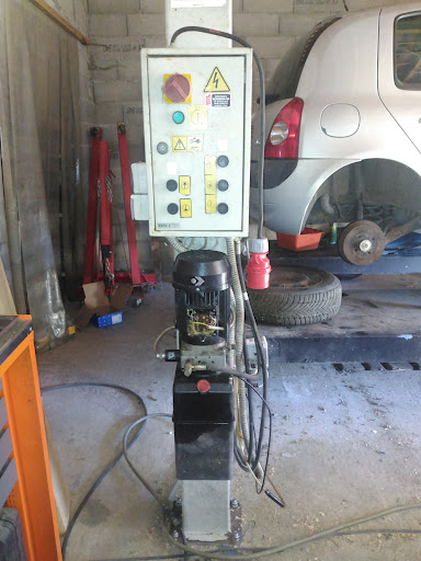 Photo 3 - SOS Pièces Motos