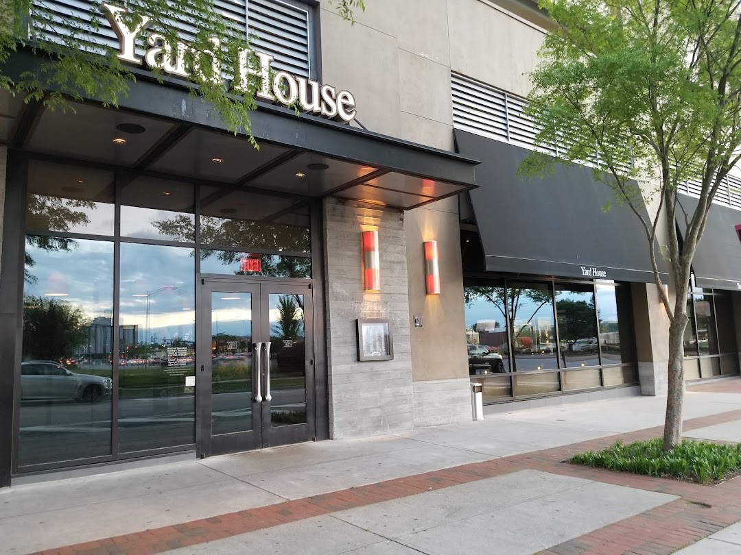 Yard House