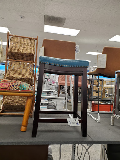 Clothing Store «Ross Dress for Less», reviews and photos, 2745 E Bidwell St, Folsom, CA 95630, USA