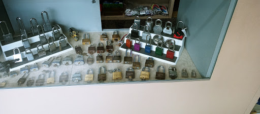 Locksmith «B&D Lock Co», reviews and photos, 6000 Williamson Rd, Roanoke, VA 24012, USA