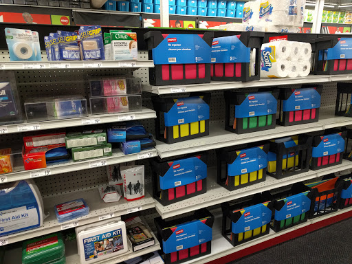 Office Supply Store «Staples», reviews and photos, 134-01 20th Ave, Flushing, NY 11356, USA