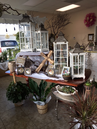 Florist «McKenzie Street Florist & Specialty Rental, LLC», reviews and photos, 201 S McKenzie St, Foley, AL 36535, USA