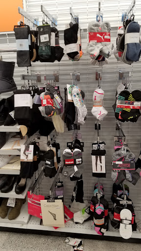 Clothing Store «Ross Dress for Less», reviews and photos, 8021 E Kellogg Dr, Wichita, KS 67207, USA