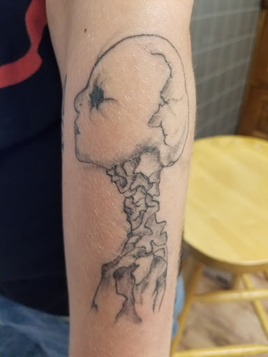 Tattoo Shop «Jersey Shore Tattoos», reviews and photos, 2918 NJ-37, Toms River, NJ 08753, USA