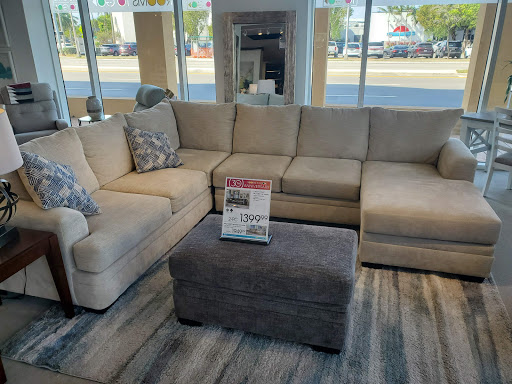 Furniture Store «Rooms To Go & Rooms To Go Kids Furniture Store - Dadeland (Miami)», reviews and photos, 7360 N Kendall Dr, Miami, FL 33156, USA