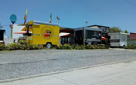 La estacíon de los food trucks image