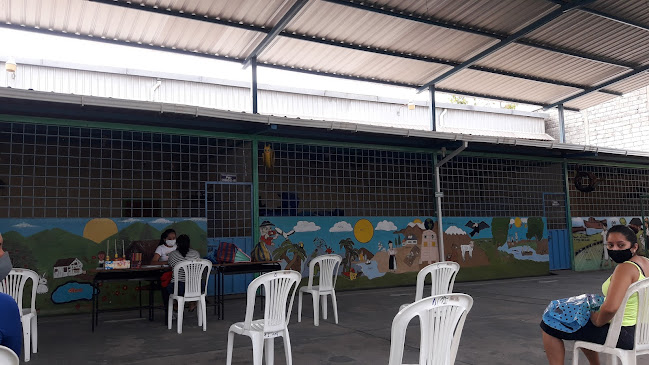 Opiniones de Unidad Educativa Comunitaria Intercultural Bilingüe "Santiago De Guayaquil" en Guayaquil - Escuela