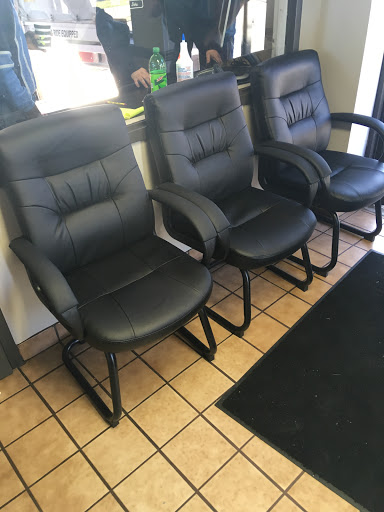 Oil Change Service «Jiffy Lube», reviews and photos, 925 Beards Hill Rd, Aberdeen, MD 21001, USA