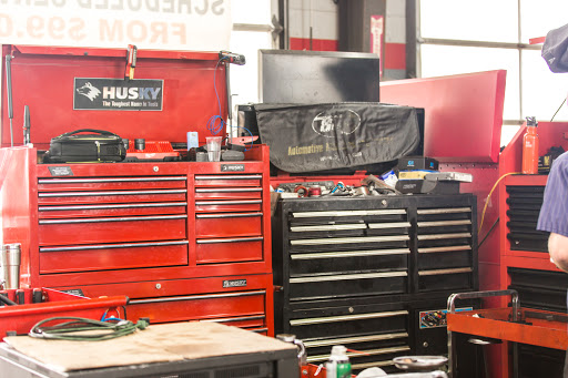 Auto Repair Shop «Premier Auto Repair», reviews and photos, 1177 Alpharetta St # C, Roswell, GA 30075, USA