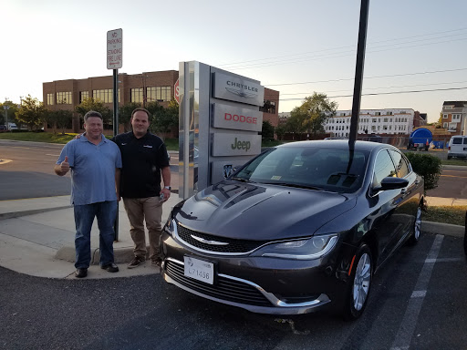 Chrysler Dealer «Dulles Motorcars», reviews and photos, 107 Catoctin Cir SE, Leesburg, VA 20175, USA