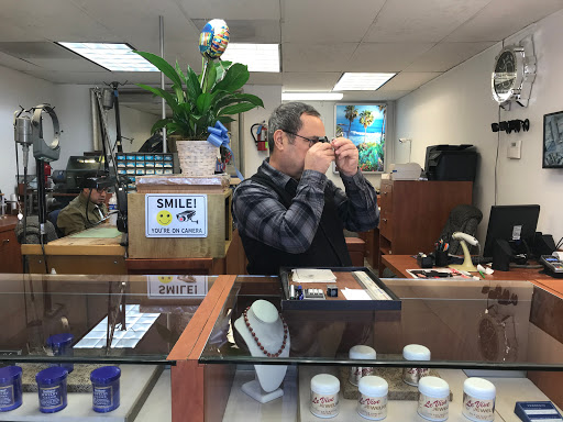 Jewelry Repair Service «Le Vive Jewelry», reviews and photos, 3540 Riverside Plaza Dr #312, Riverside, CA 92506, USA