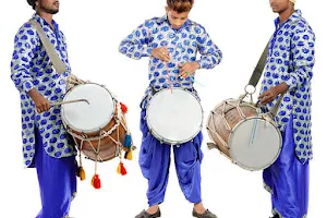 Sanjay Entertainment - Dhol Players - Punjabi Dhol Players - Nasik dhol players - Wedding Service In Vadodara image