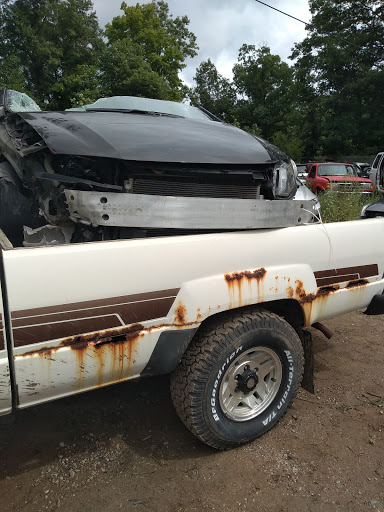 Used Auto Parts Store «AAA Beasley Foreign Parts», reviews and photos, 5556 Lahring Rd, Holly, MI 48442, USA