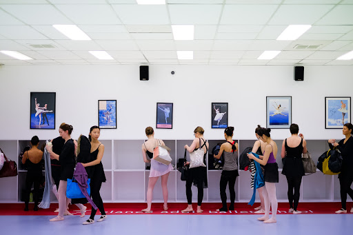 Elancé Adult Ballet School