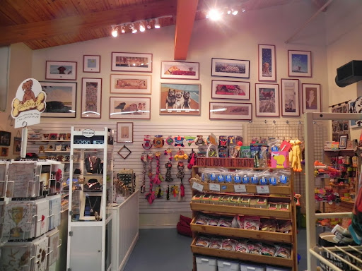 Pet Supply Store «Outer Barks - Water Front Shops», reviews and photos, 1240 Duck Rd, Duck, NC 27949, USA