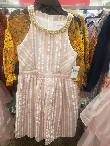 Cosmetics Store «SEPHORA inside JCPenney», reviews and photos, 401 S Mt Juliet Rd #630, Mt Juliet, TN 37122, USA