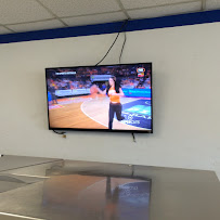 Sycamore Coin Laundry - Photo 7 - Car repair in Oxnard, CA, Oxnard