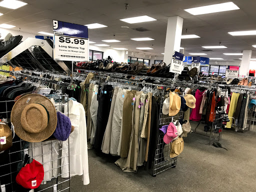 Thrift Store «Goodwill Retail Store & Donation Center», reviews and photos