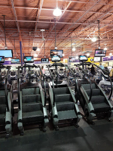 Gym «24 Hour Fitness», reviews and photos, 5946 Fairmont Pkwy, Pasadena, TX 77505, USA