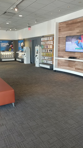Cell Phone Store «AT&T», reviews and photos, 4250 Macdonald Ave f, Richmond, CA 94805, USA