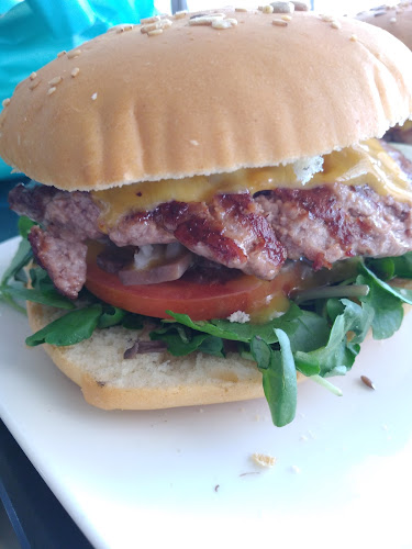 Avaliações doHamburgueria Tradicional O velho em Valpaços - Restaurante