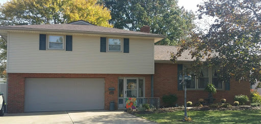 Roofing Contractor «Ashley Roofing And Siding», reviews and photos, 1438 North Rd SE, Warren, OH 44484, USA