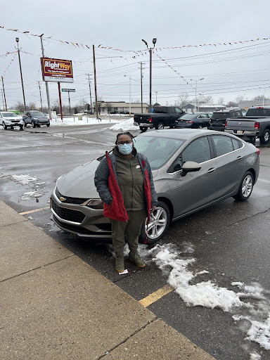 Used Car Dealer «RightWay Auto Sales», reviews and photos, 4083 W Pierson Rd, Flint, MI 48504, USA