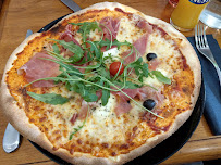 Pizza du Pizzeria La Terrasse à Meung-sur-Loire - n°16